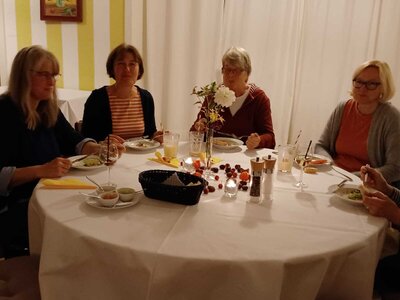 Foto des Albums: Ein Wiedersehen-Treffen mit allen LandFrauen
