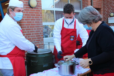 Foto des Albums: Erbsensuppe für den Förderverein Freibad Bippen