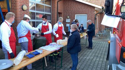 Foto des Albums: Erbsensuppe für den Förderverein Freibad Bippen