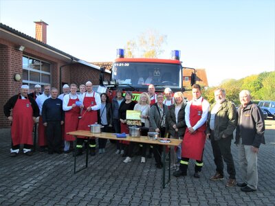 Foto des Albums: Erbsensuppe für den Förderverein Freibad Bippen