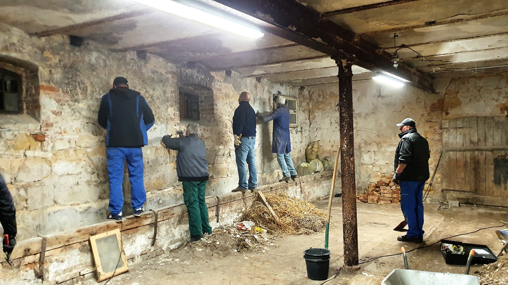 Bild : Arbeitseinsatz Schielehof