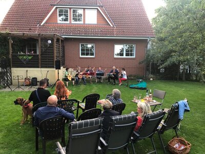 Foto des Albums: Gitarrenworkshop der Mosaic Guitars
