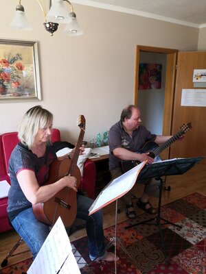 Foto des Albums: Gitarrenworkshop der Mosaic Guitars
