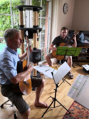 Foto des Albums: Gitarrenworkshop der Mosaic Guitars