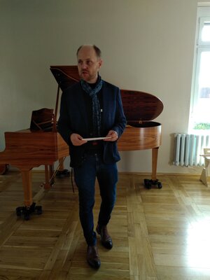 Foto des Albums: Saalstunde