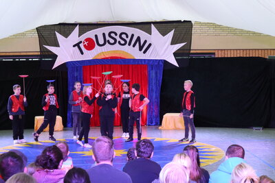 Foto des Albums: Zirkusprojekt 2021 Gruppe B