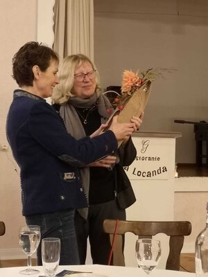 Foto des Albums: Versammlung mit Referentin Brigitte Becker zum Thema: Die Sprache des Körpers