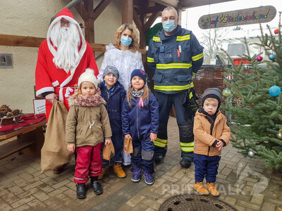 In der Kita Kinderland freuten sich die Kinder &uuml;ber den &uuml;berraschenden Besuch. Foto: Franziska Liebing  (Bild vergr&ouml;&szlig;ern)