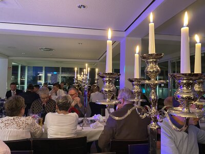 Foto des Albums: Sportlerball