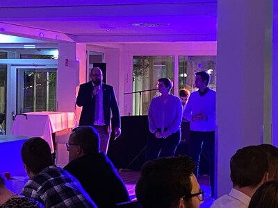 Foto des Albums: Sportlerball