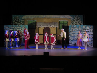 Foto des Albums: Nobel-Popel-Musiktheater: Weihnachtsprogramm für Kinder