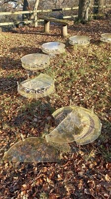"Stiches in Time"  (Bild vergr&ouml;&szlig;ern)