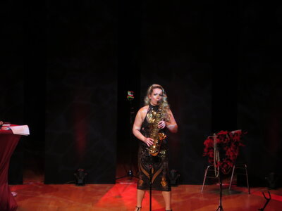 Foto des Albums: Die sexy Comedy-Show mit Matthias Machwerk und Lilly Layne