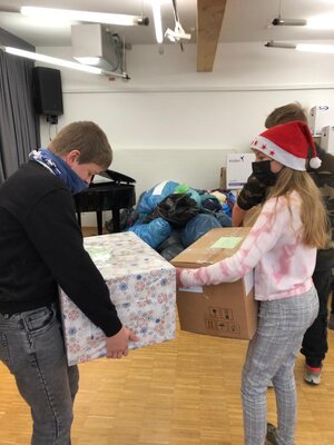 Foto des Albums: Weihnachtspäckchenaktion