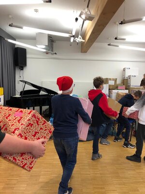 Foto des Albums: Weihnachtspäckchenaktion