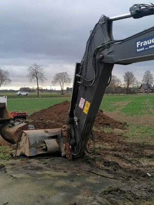 Baustelleneinrichtung am 05.01.2022  (Bild vergr&ouml;&szlig;ern)
