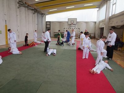 Foto des Albums: Kampfkunstschule Artern als Gastgeber des CDK – LV. Thüringen e.V.