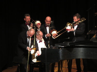 Foto des Albums: Glenn Miller Orchestra directed by Wil Salden