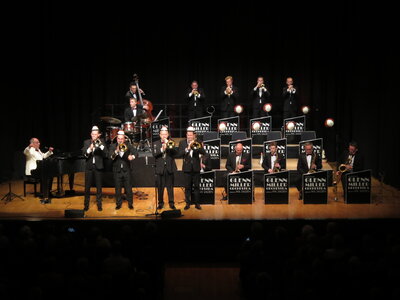 Foto des Albums: Glenn Miller Orchestra directed by Wil Salden