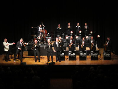 Foto des Albums: Glenn Miller Orchestra directed by Wil Salden