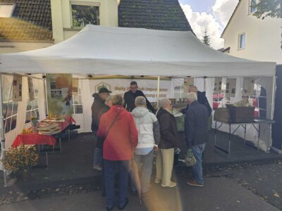 Foto des Albums: Bauernmarkt in Bad Meinberg 2023 (15. 10. 2023)