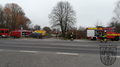 Foto des Albums: B Klein Garagenbrand Schwarzer Weg (26.12.2020)