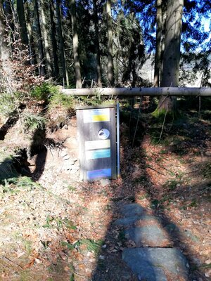Foto des Albums: Rundwanderung auf dem Walderlebnispfad Fuchsmühl
