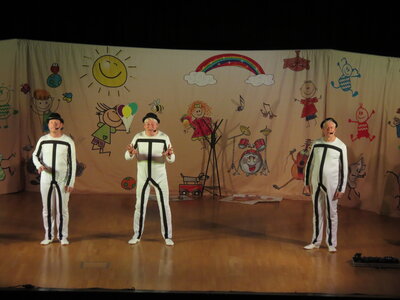 Foto des Albums: Musiktheater Nobel-Popel: