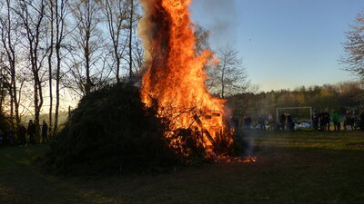 Foto des Albums: Osterfeuer Bolzplatz 2022