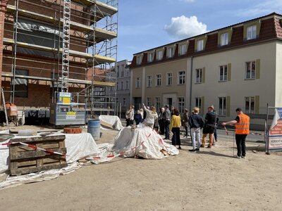 Foto des Albums: Tag der offenen Baustelle KulturKlosterKyritz (07.05.2022)