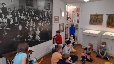 Foto des Albums: Schule früher- Schule heute