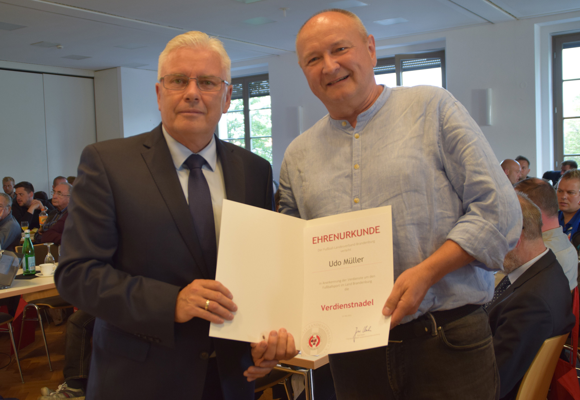 Bild: ... Udo Müller (FSV Babelsberg 74).