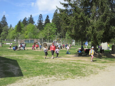 Foto des Albums: Treffen mit den Schülern aus Cheb im Wildpark Mehlmeisel (13. 05. 2022)