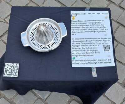 Foto des Albums: Aktion zum Weltladentag am Lullusbrunnen