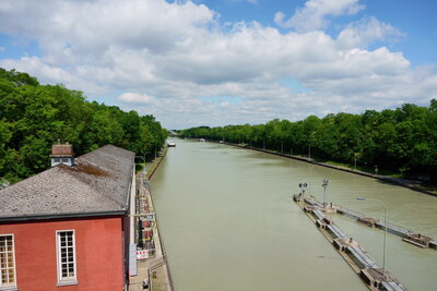 Hindenburgschleuse - Einfahrt  (Bild vergr&ouml;&szlig;ern)