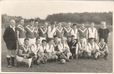 1964 TJ Slavoj Zatec zu Gast in Tr&ouml;bitz. Ein Jahr sp&auml;ter waren die Tr&ouml;bitzer zum R&uuml;ckspiel 