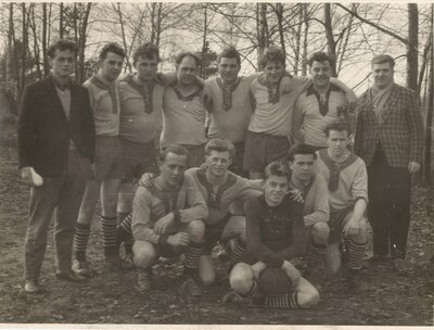 J&auml;ckel E., Sch&uuml;ler O.,Gordner M., Schulze H., Kr&uuml;ger A.,Kr&uuml;ger G.,Winkler G., Krusche S., Vorn: Czerbatti, Kaupa A., Kr&uuml;ger H.,Kunde P., Wunderlich E. 