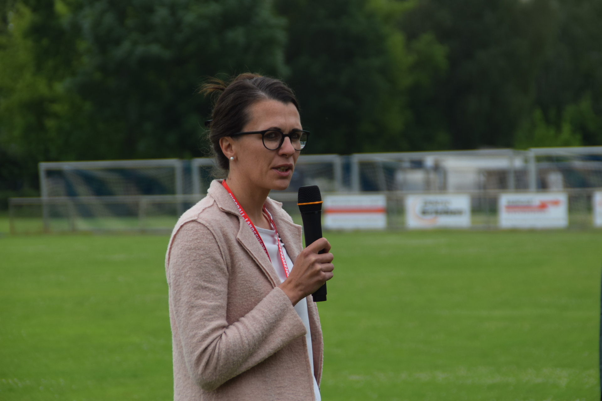 Bild: Grußwort der FLB-Geschäftsführerin Anne Engel.