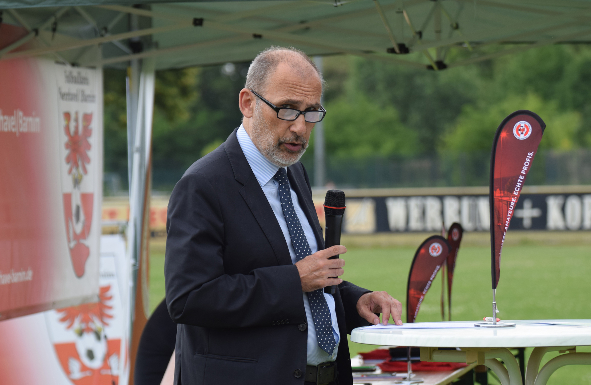 Bild: Wahlleiter Fred Kreitlow.