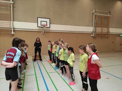 Foto des Albums: Völkerballtunier Klasse 4