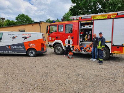 Fotoalbum Übergabe des neuen hydraulischen Rettungsgerätes an die Freiwillige Feuerwehr Preddöhl