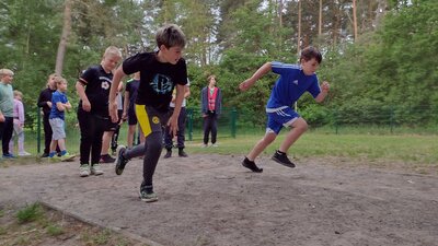 Foto des Albums: Sport- und Spielfest in der Grundschule Glöwen (02. 06. 2022)