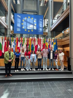 Fotoalbum Europa in Aktion erlebt-Exkursion zum EU-Parlament nach Straßburg beeindruckt Schülerinnen und Schüler des WHG