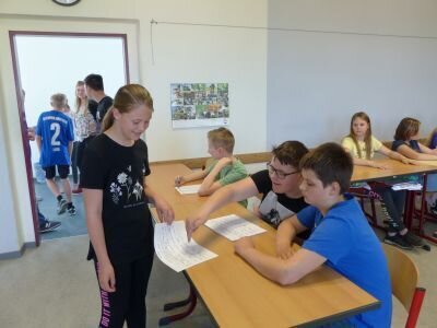 Foto des Albums: Mitbestimmung muss gelernt werden