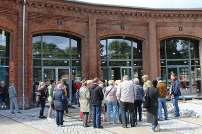 Foto des Albums: Seniorenwoche: Stadtrundgang mit dem Bürgermeister (15.06.2022)