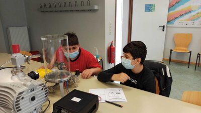 Foto des Albums: Besuch der Klasse 5b bei DESY in Hamburg