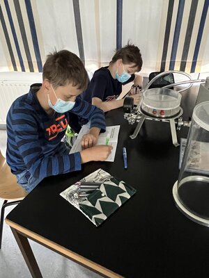 Foto des Albums: Besuch der Klasse 5b bei DESY in Hamburg