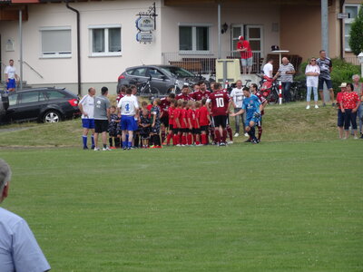 Foto des Albums: Allstars Haßberge gegen 1.FC Nürnberg Traditionsmannschaft