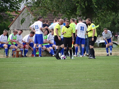 Foto des Albums: Allstars Haßberge gegen 1.FC Nürnberg Traditionsmannschaft