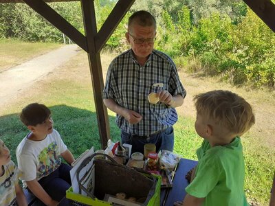 Foto des Albums: Wandertag Kl.3 - grünes Klassenzimmer Ronneburg
